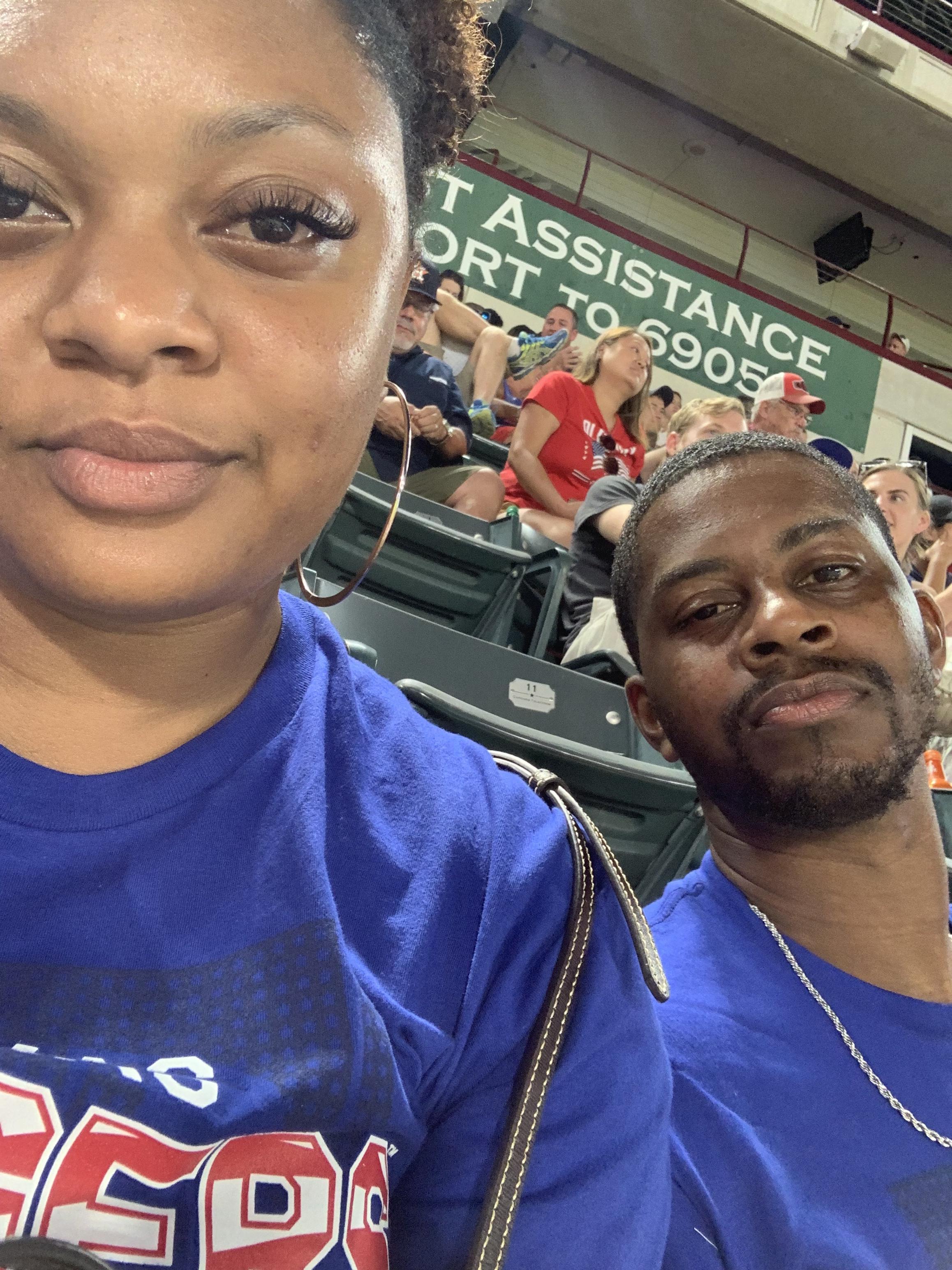 The Wedding Website of Samone Jones and Sterling Griffin