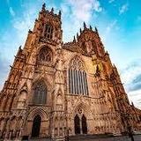 York (1.5 hr drive/2.5 hr train)
