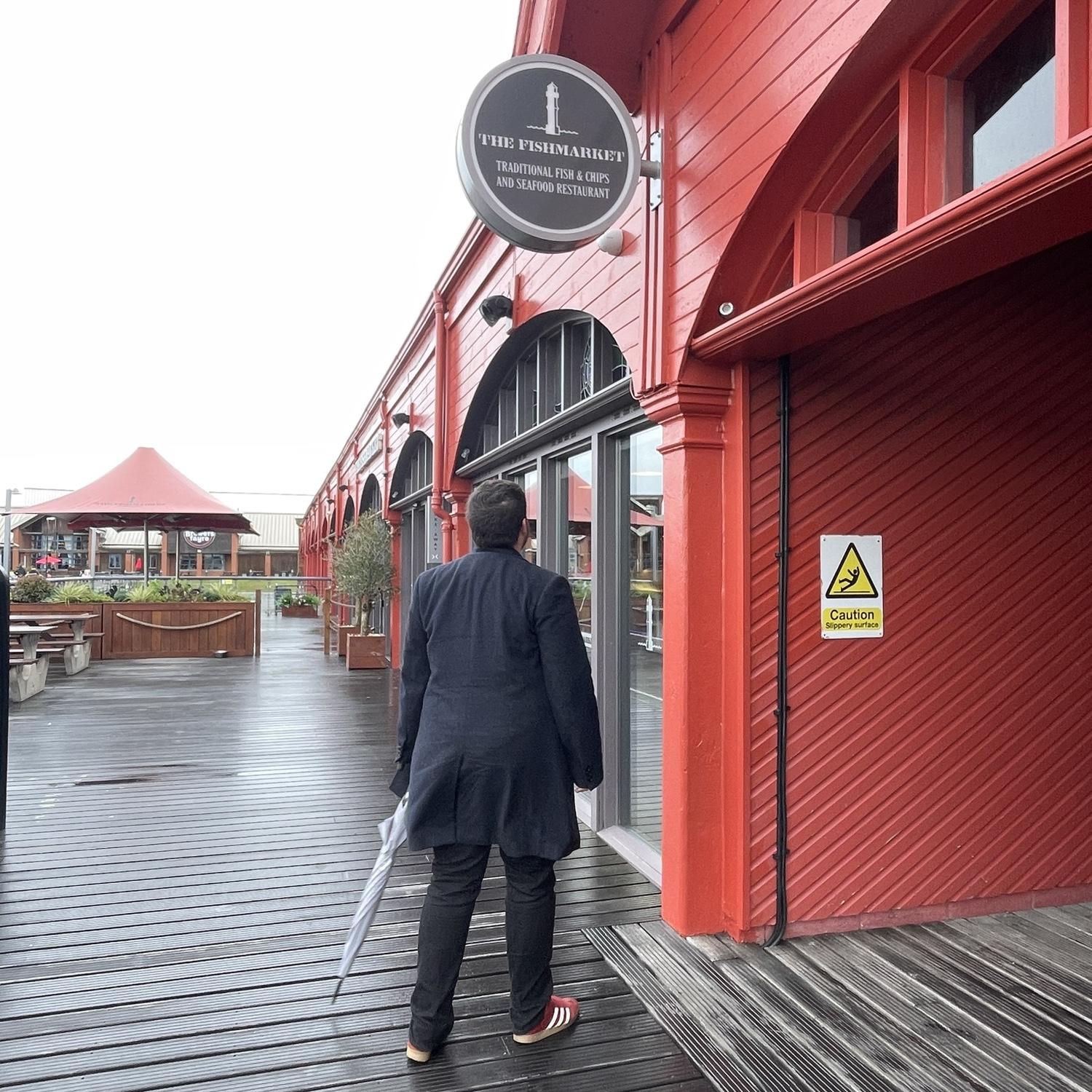 Ross told me we were going to the Newhaven Fishmarket and I literally thought we were going to fish market and not a restauraunt.