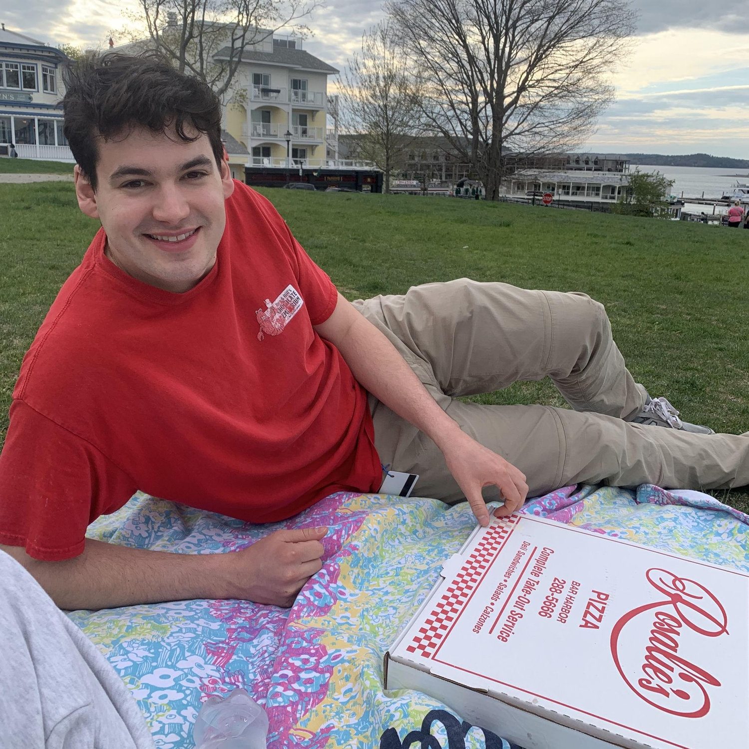 Another pizza date in the park! May 2024.