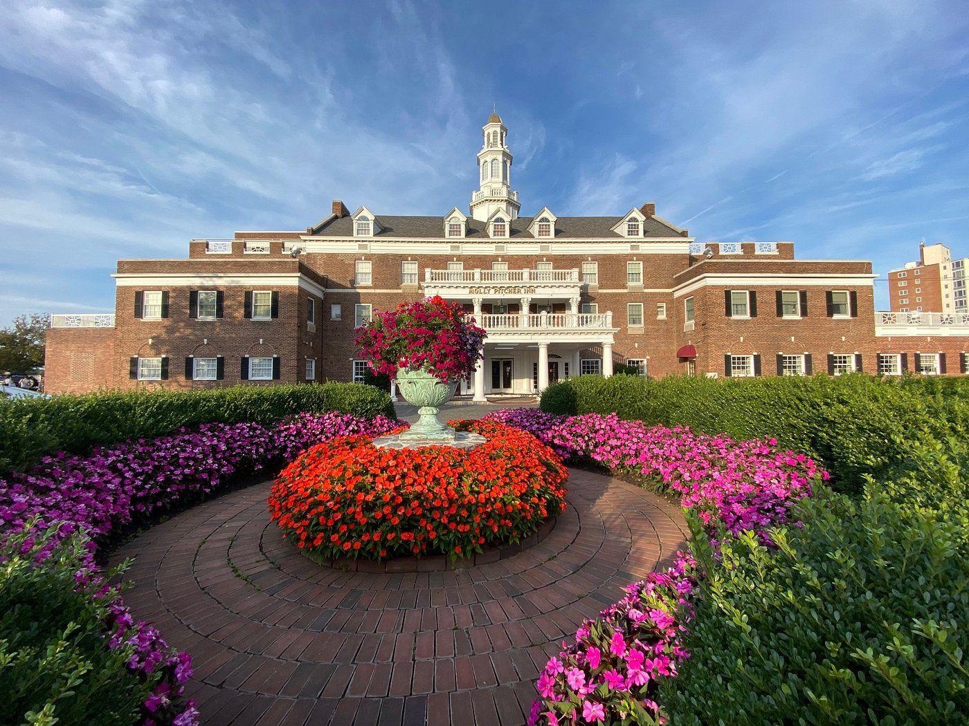 The Wedding Website of Kayla Fitzpatrick and Christopher Cella