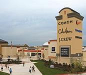 Cincinnati Premium Outlets