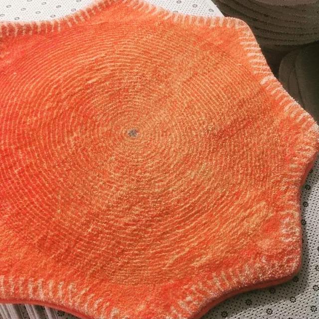 Cute Bath Mat Area Rug Non-Slip Machine Washable Microfiber Absorbent Rug for Kids, Pets, Bedroom, Kitchen, Laundry Room, 26’’, Orange