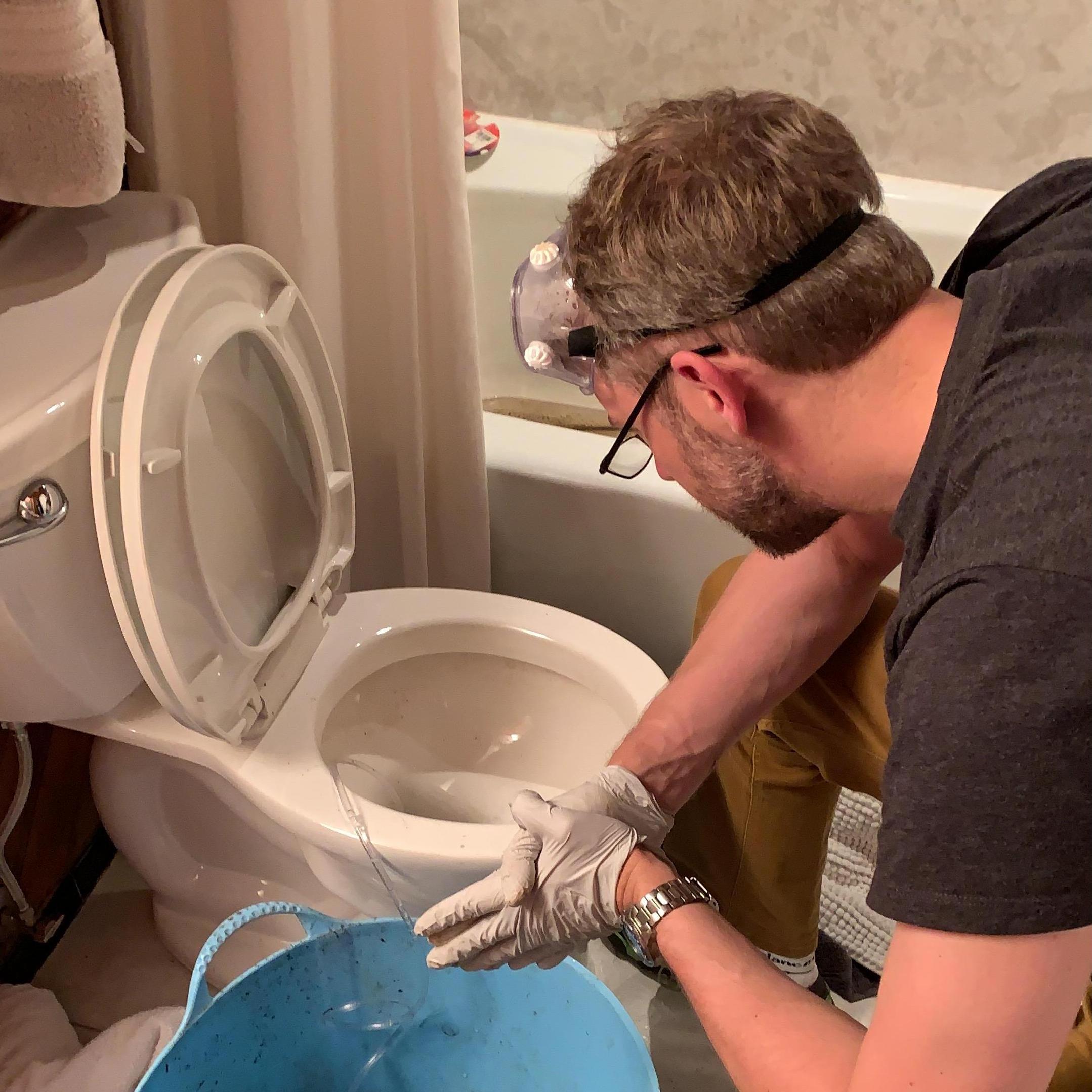 Date It doesn't Matter -- this is the real deal. Kelly was jet lagged from Singapore, heading out to Victoria BC the next morning, helping Nathania with her clogged toilet till after midnight.