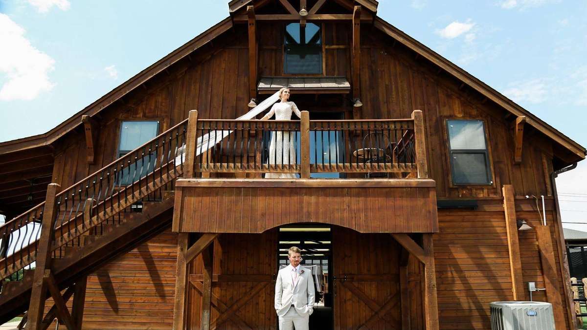 Aka Stables | Wedding Venues | Cost, Reviews & Photos | Zola