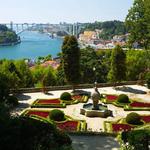 Porto - Stroll amid the gardens and the panoramic views of Palácio de Cristal