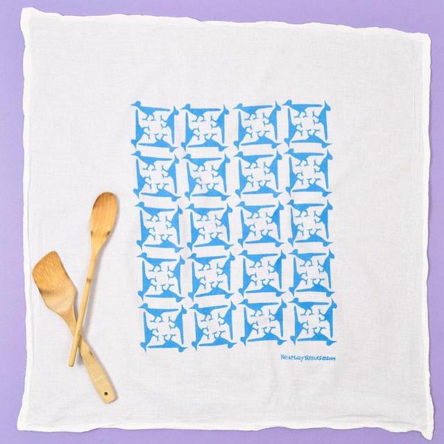 Flour Sack Dish Towel: Roadrunners