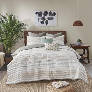 Nea Coverlet Set