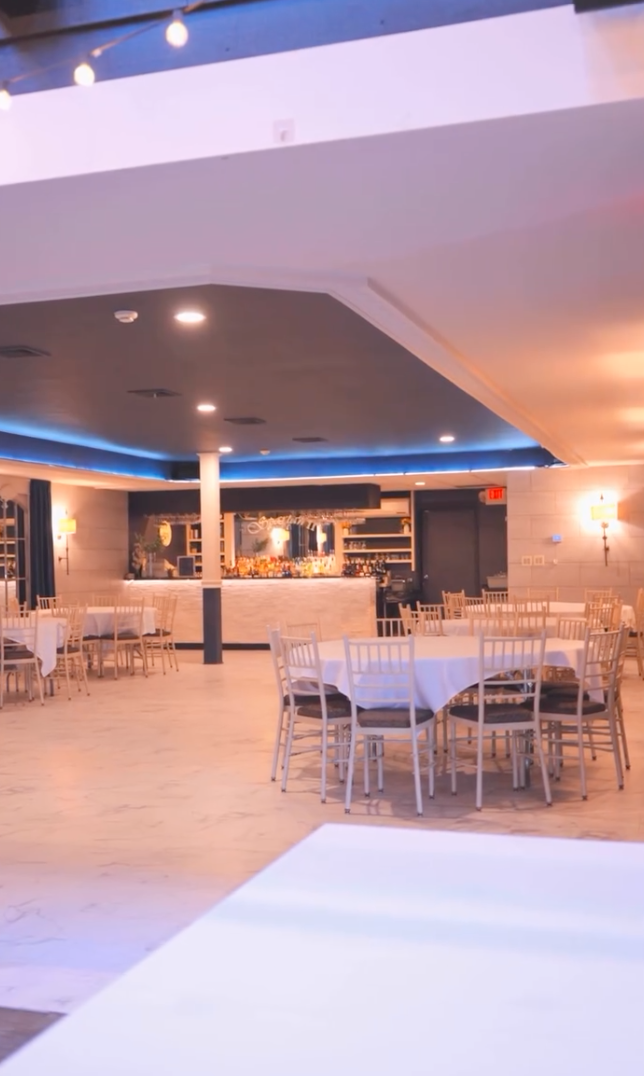 The Wedding Website of Elisja Korcari and Logan Lussier