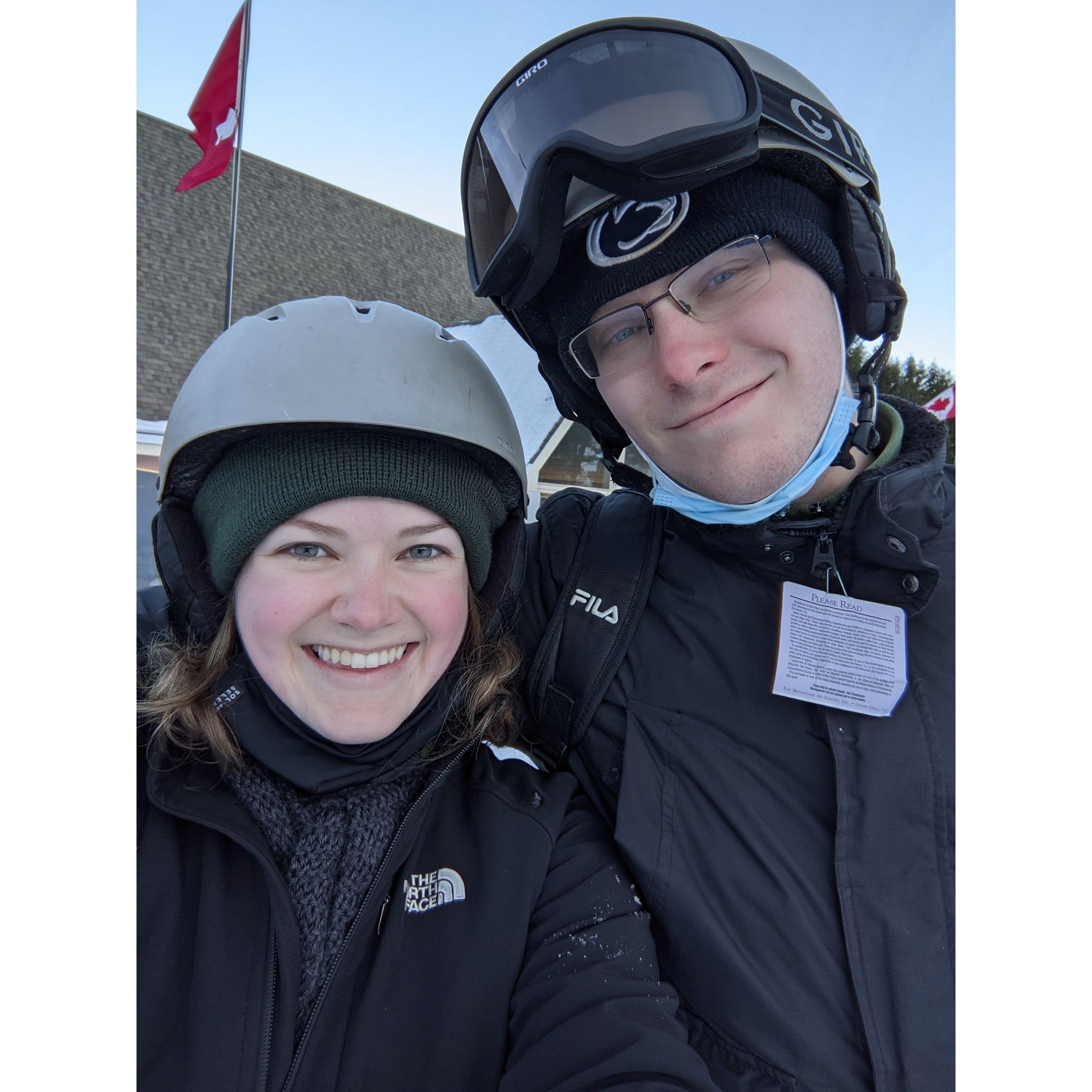 Skiing together :)