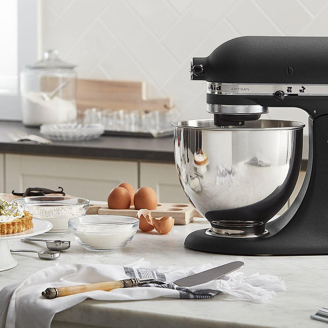 KitchenAid Artisan Series 5 Quart Tilt-Head Stand Mixer - Imperial Black