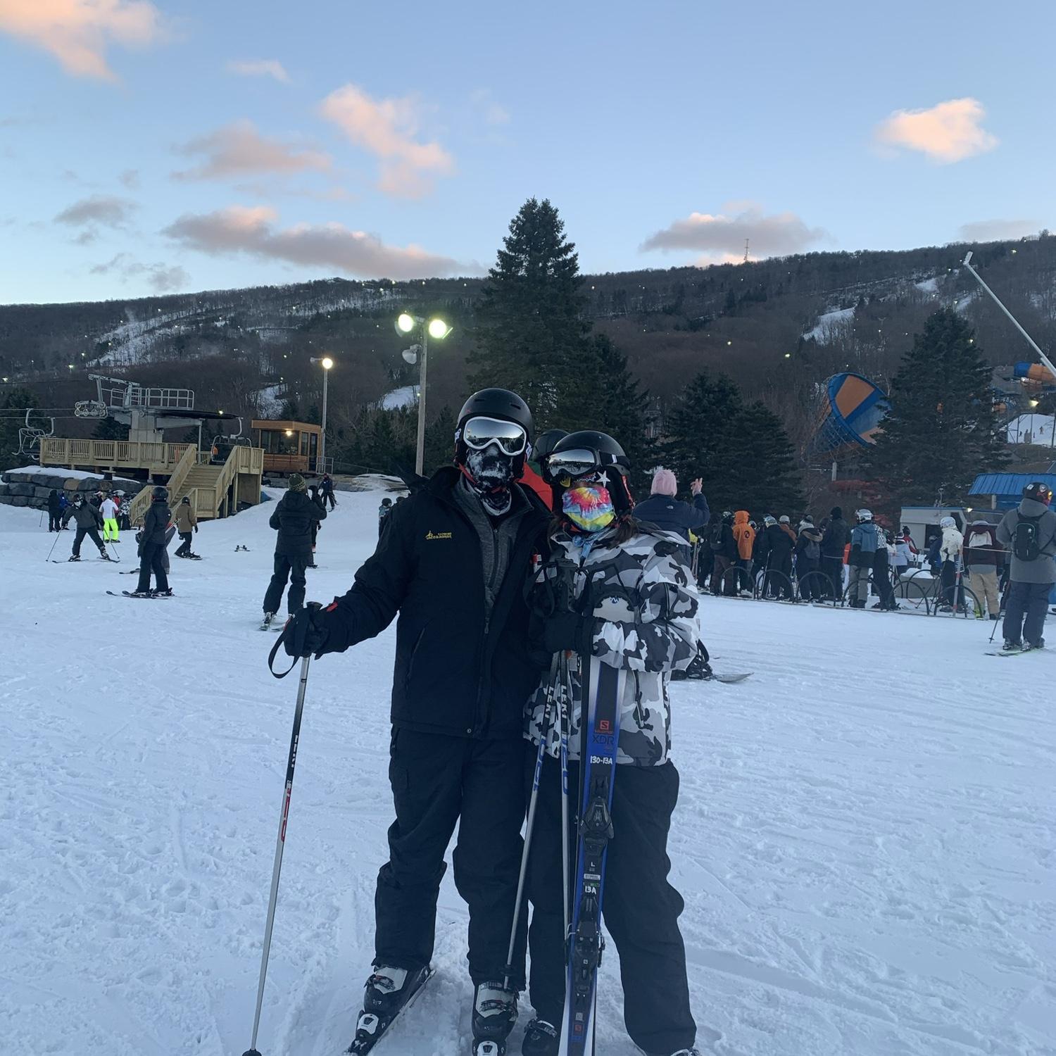 The first time Lee was on skis, and Rachel's last!