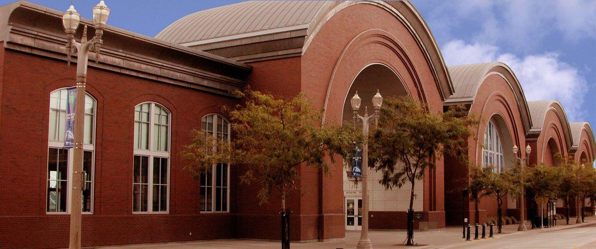 The Wedding Website of Emily Nalker and Alex Bergman