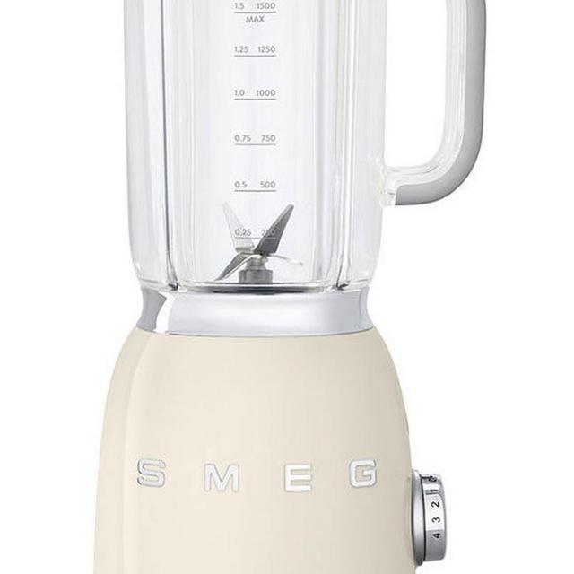 '50s Retro Style Blender