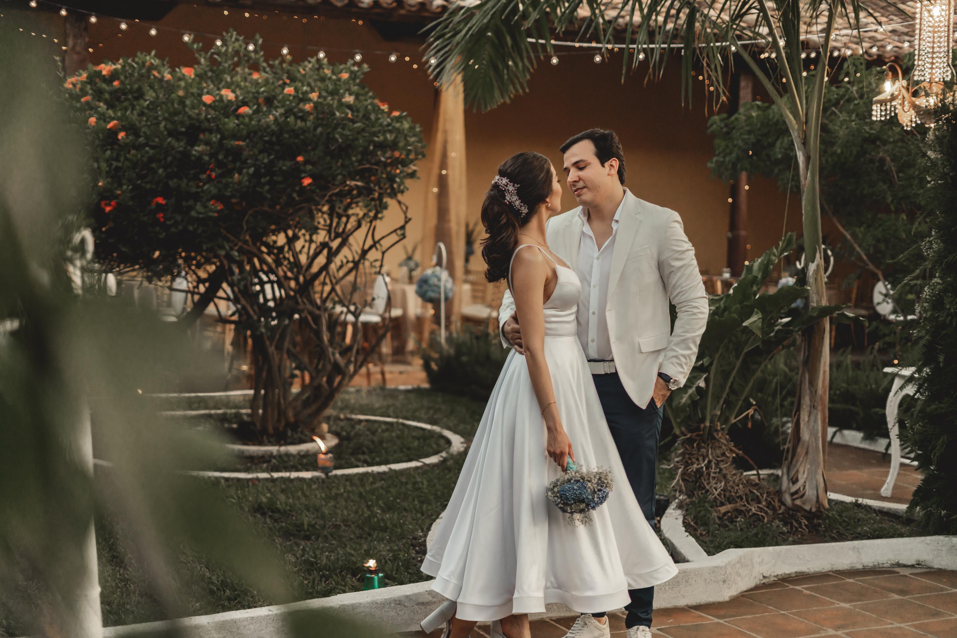 The Wedding Website of Raquel Amanda Cerrato Rodríguez and José Adán Gutiérrez Prego