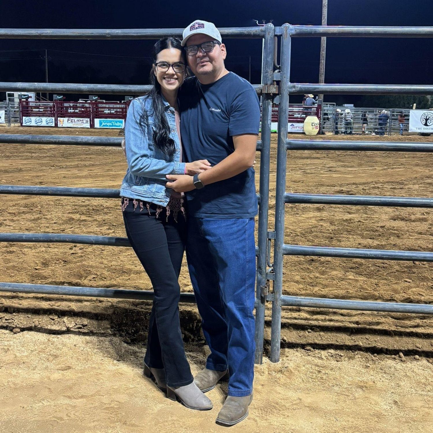 The rodeo is another fun tradition we plan to keep going. We truly have fun anywhere as long as we’re together 🐎🤠