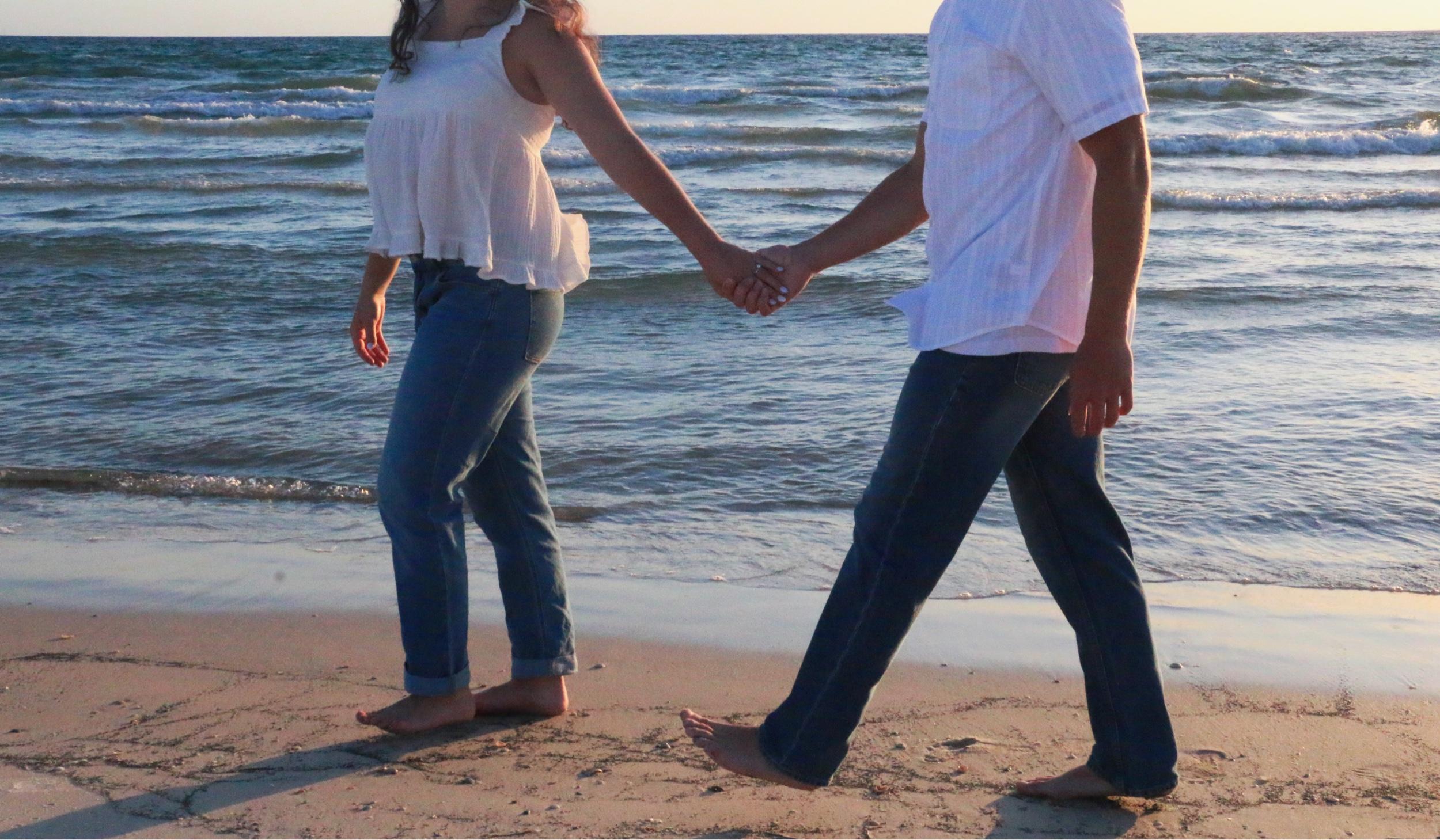 The Wedding Website of Hannah Akbari and Shaun McLaughlin