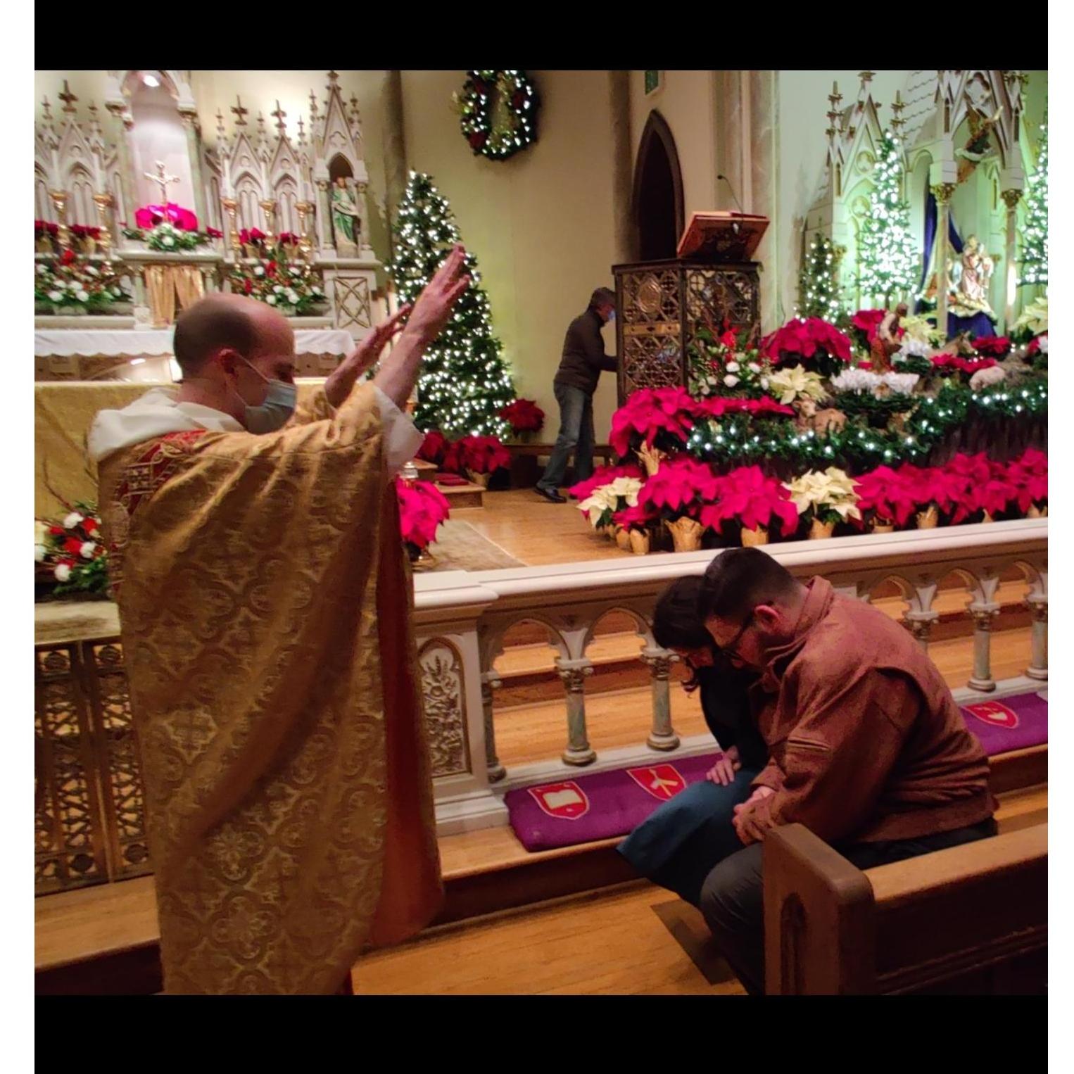 Benjamin proposed to Rebecca after Midnight Mass on Christmas Day. Benjamin took Rebecca to pray, and then pulled out the ring. Afterwards, they had their engagement blessed by Father.