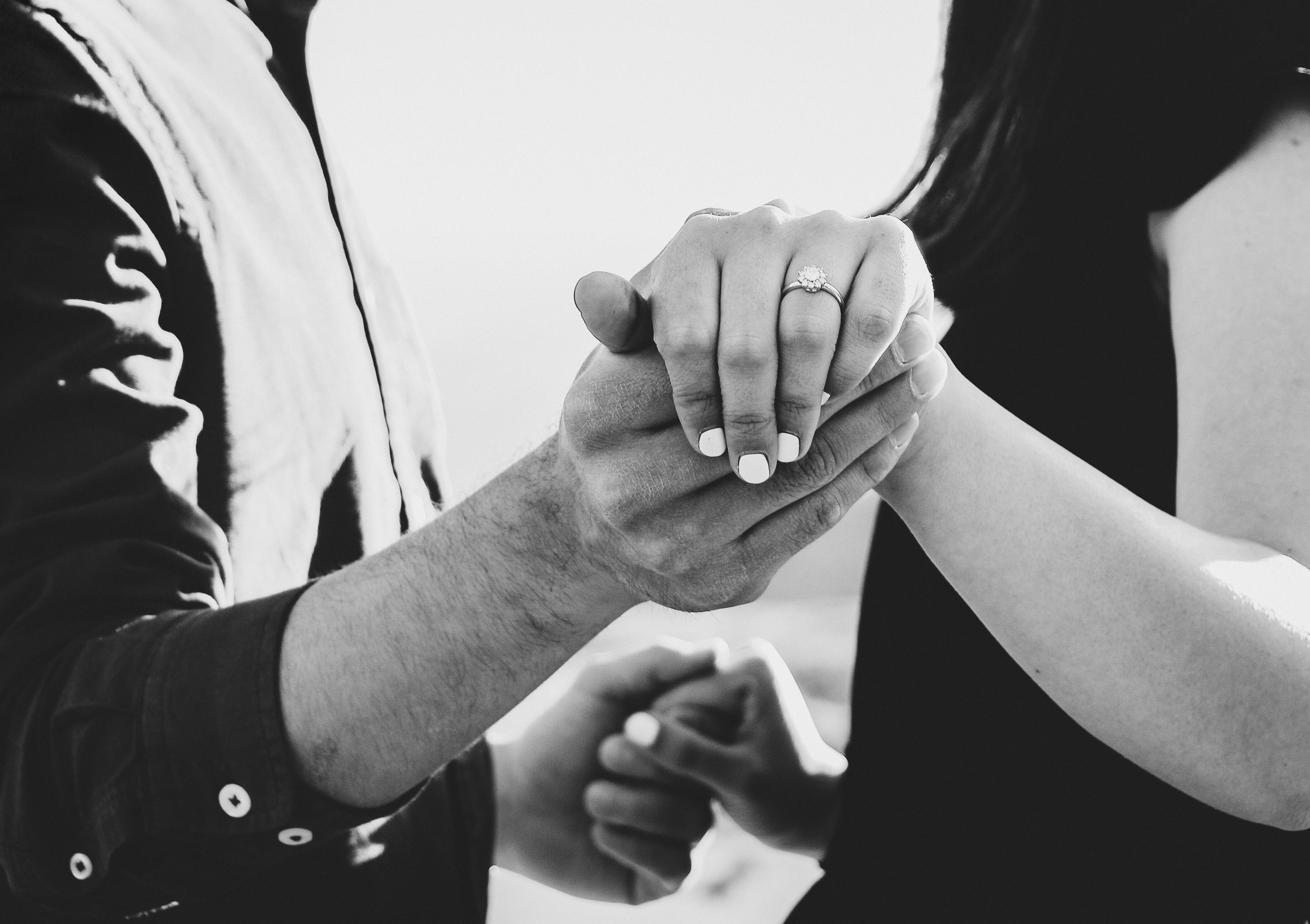 The Wedding Website of Isa Casillas and Simon Pereyra