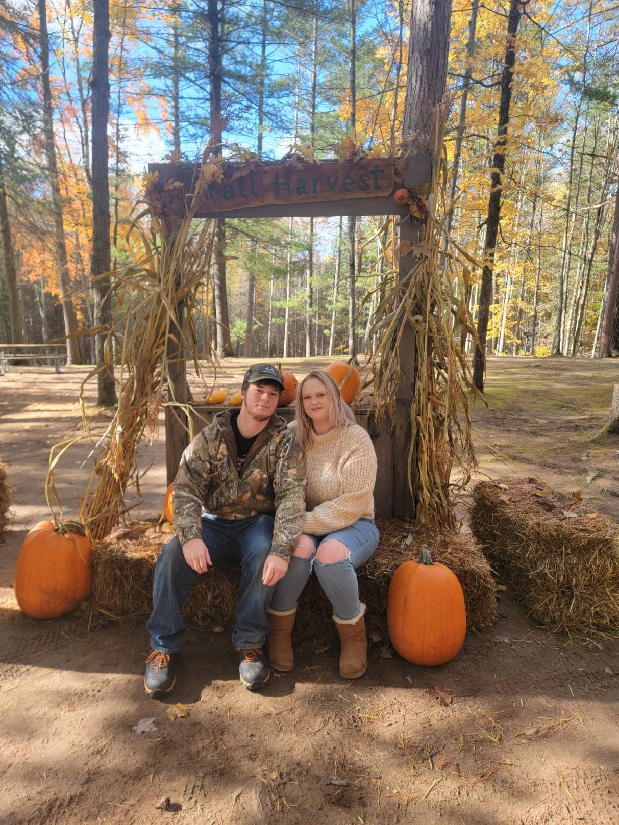 The Wedding Website of Danielle Hill and Zac Saam