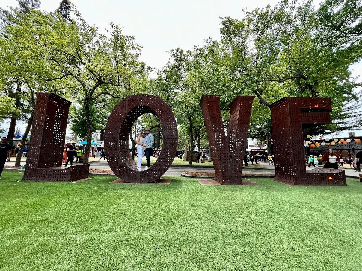 The Wedding Website of Brandi Kaspar and Drake Garcia