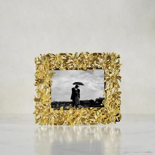 Dahlia 5x7 Photo Frame