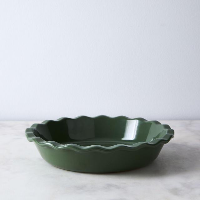 Emile Henry Classic Ceramic Pie Dish - Color Sage