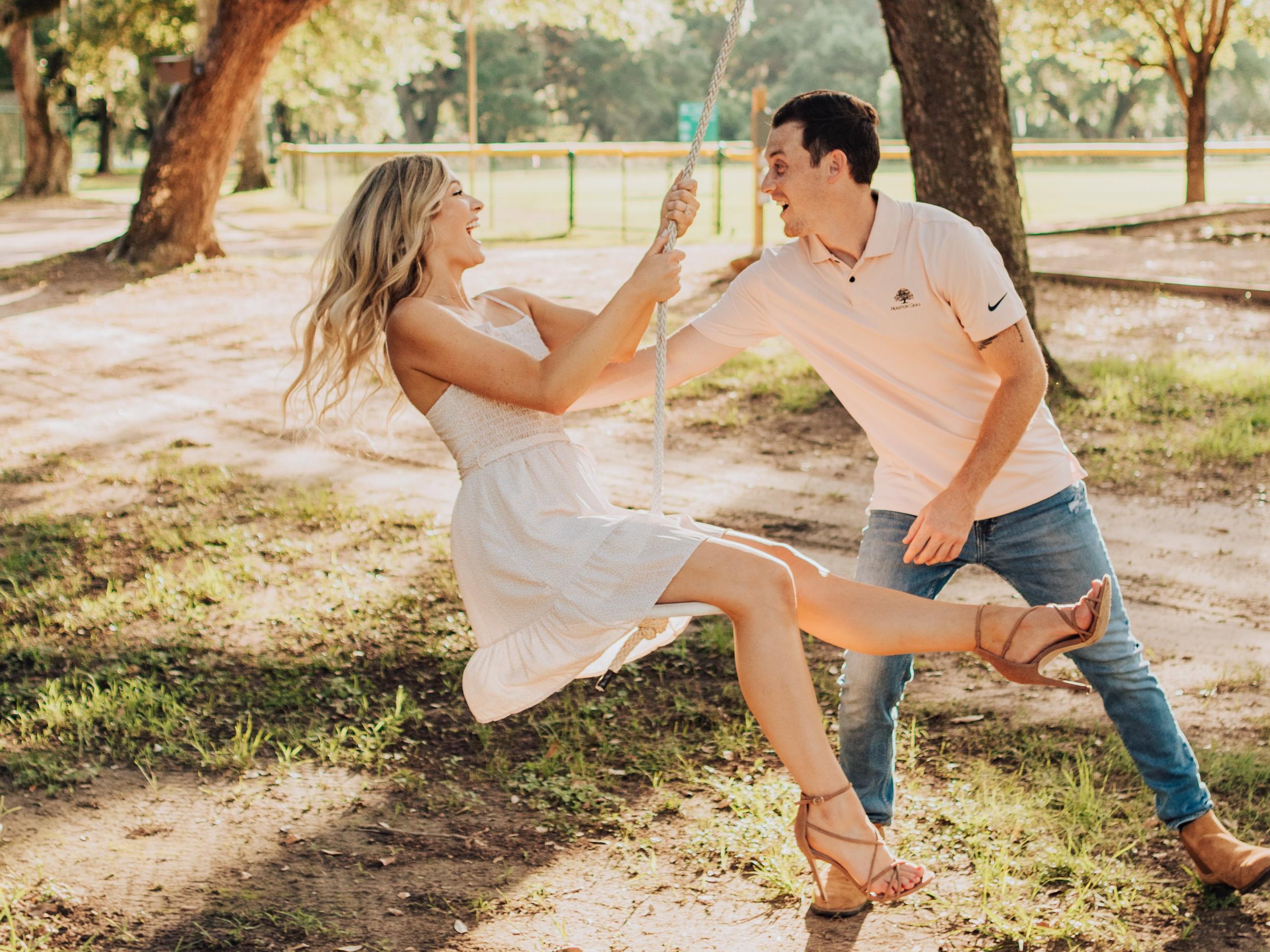 The Wedding Website of Kathryn Newton and Russell Lovett