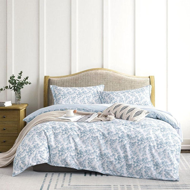 LEMIROE Vintage Cotton Comforter Queen Size 3Pcs - Elegant Pale Slate Blue Floral Pattern on White with Light Blue & White Striped Reverse, Luxurious Lightweight Bedding Sets with Soft Fill(90"×90")