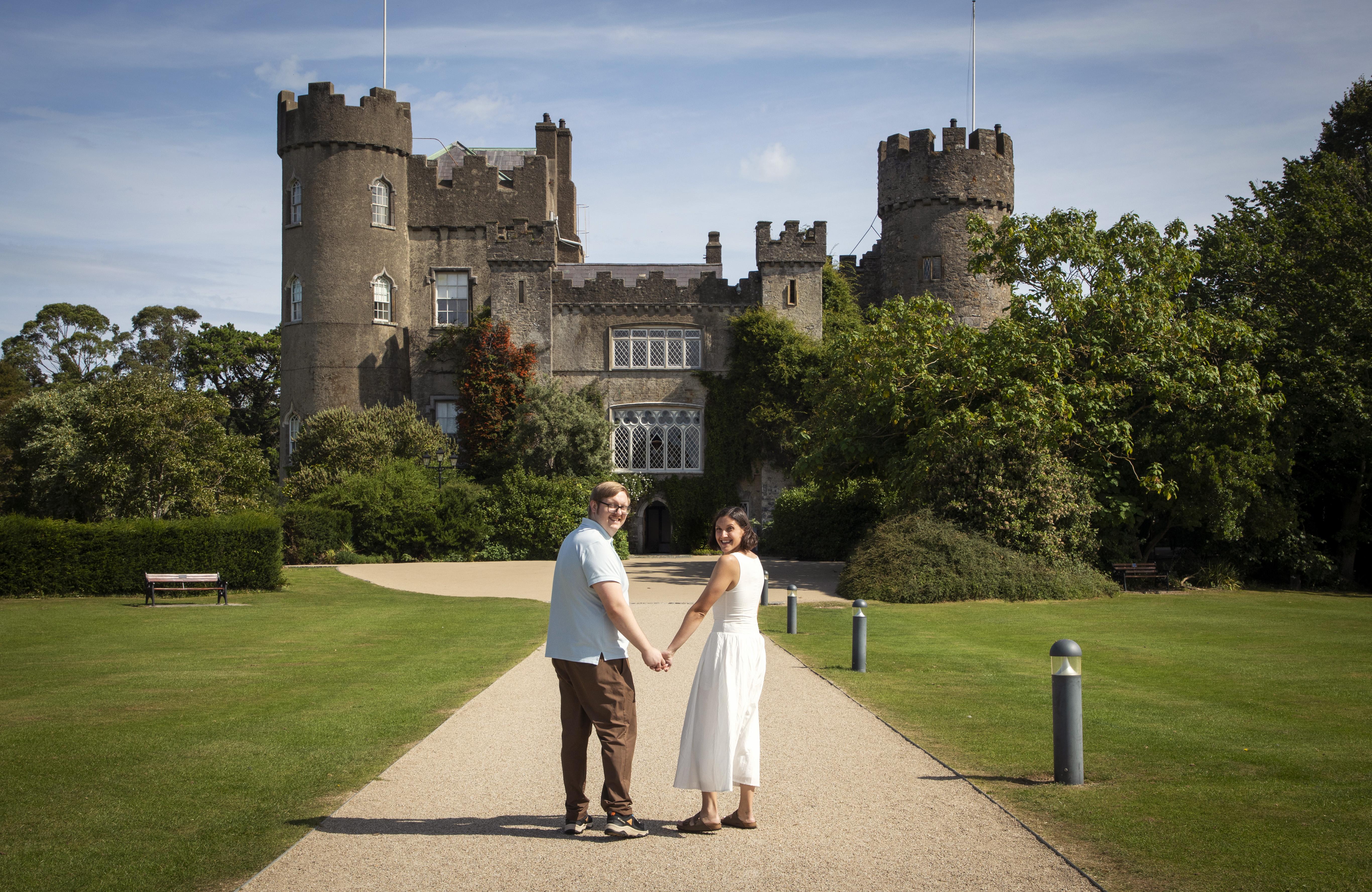 The Wedding Website of Samantha Grober and James Garcia