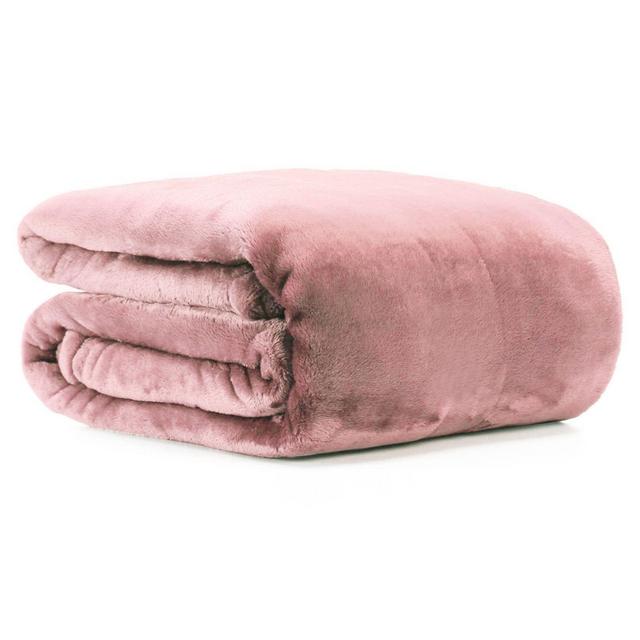 VelvetLoft® Plush Throw Blanket in Misty Rose