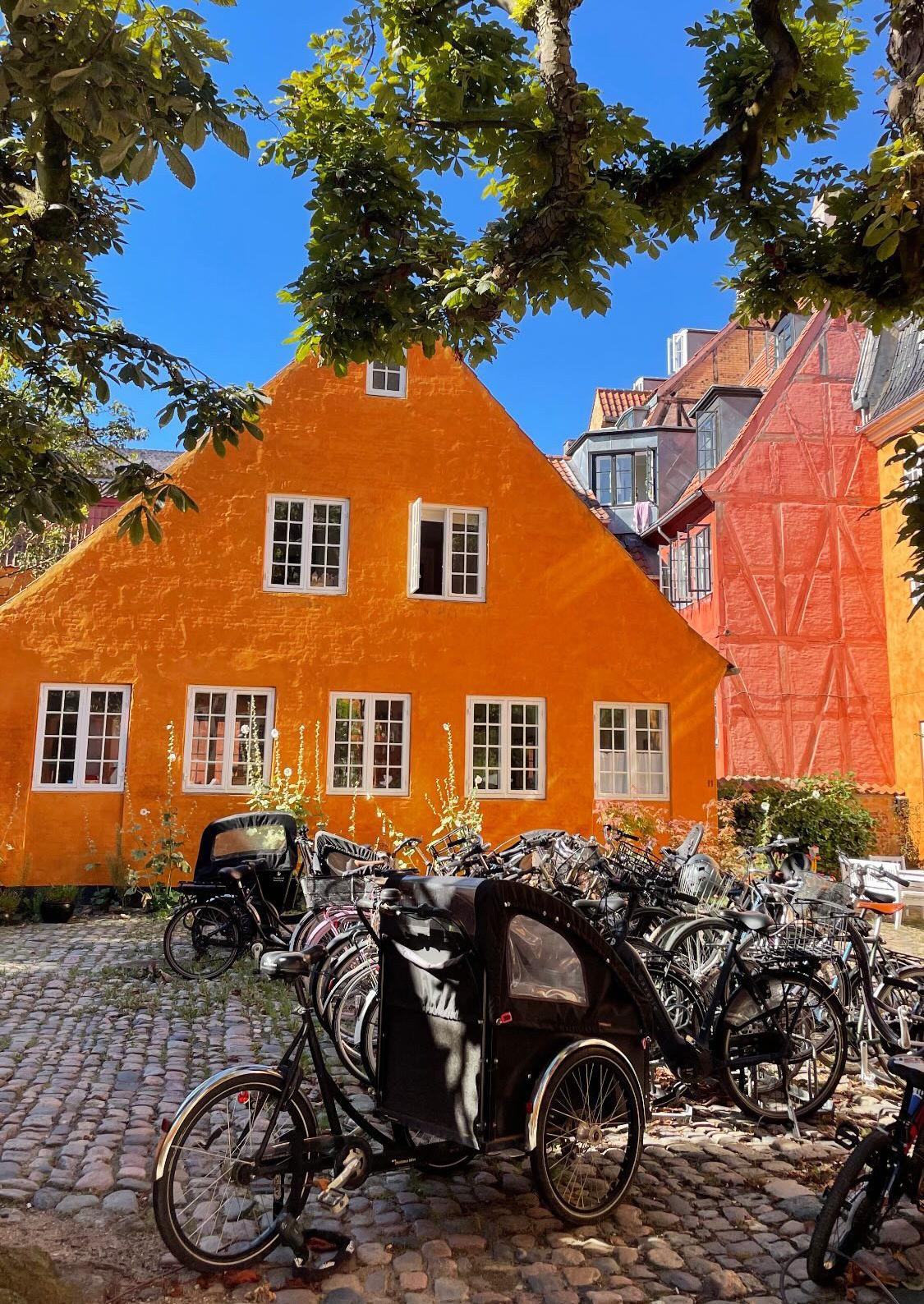 The Wedding Website of Amy Theobald and Michael Crosby