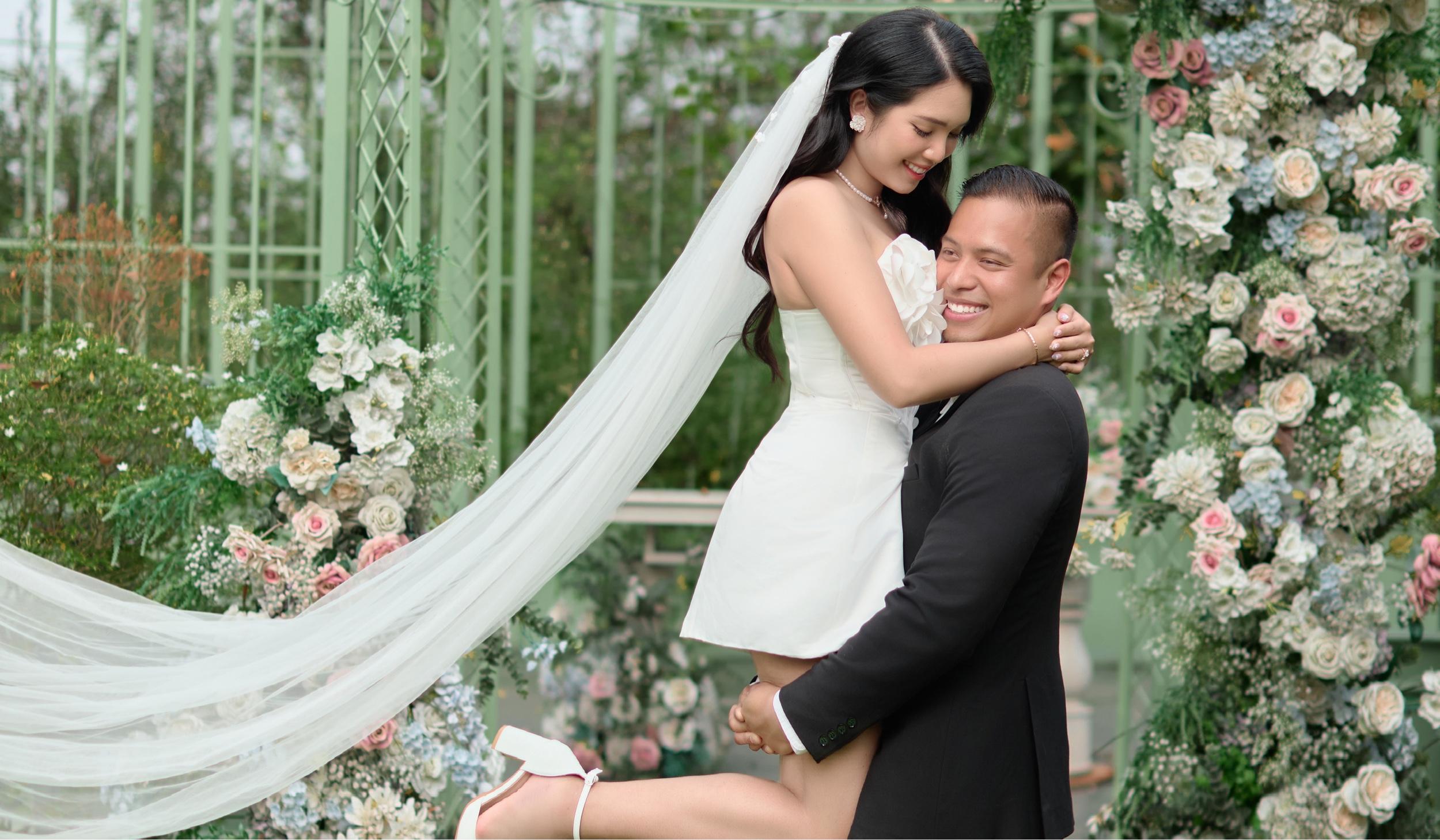 The Wedding Website of Linh Phan and John Nelson DeGuzman