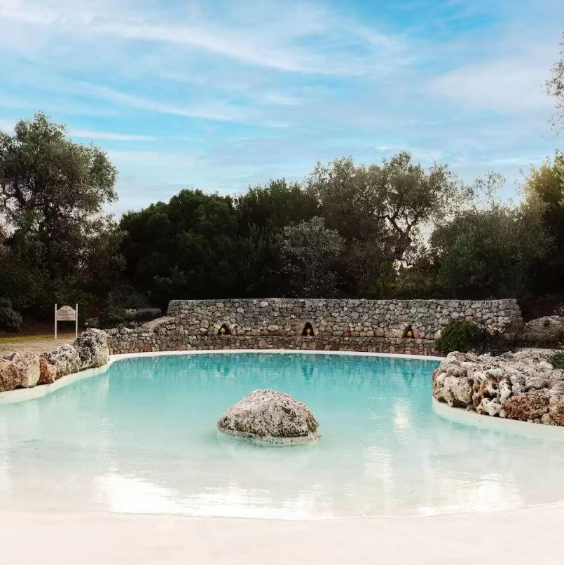 Borgo pool!