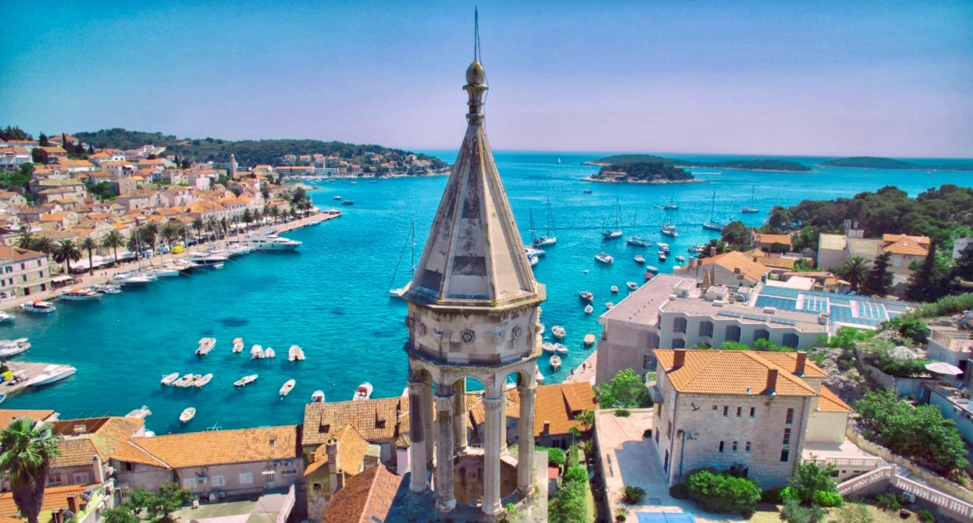 The Wedding Website of Hayley Smith and Greg Newington