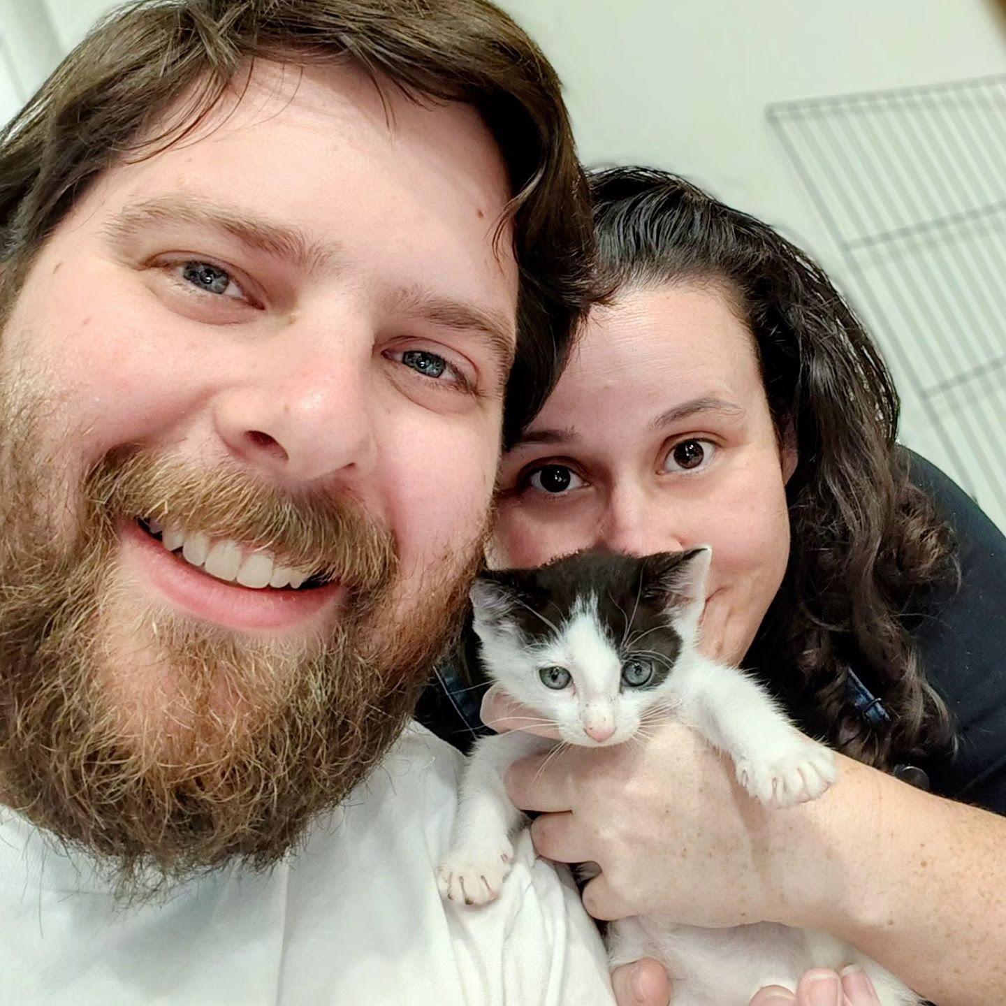 The first day we brought our little Ari-Gato home!!! (Jun. 2023)
