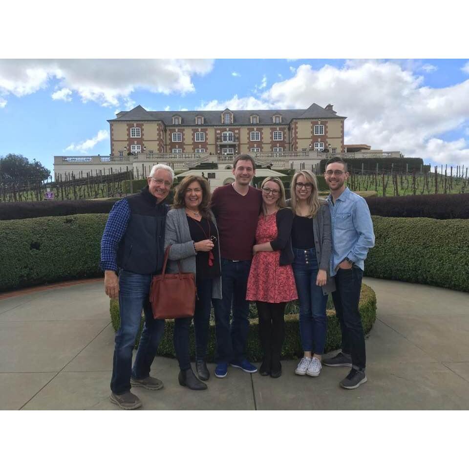 We had a great day of wine tasting in Napa, CA with Tyler's family while visiting Laura.