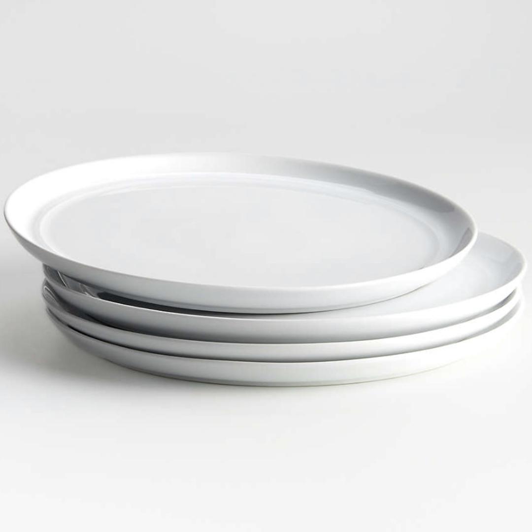 Hue White Dinner Plates, Set of Four