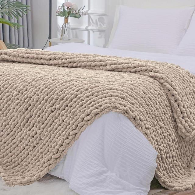 Bigacogo Chunky Knit Blanket Throw 51"x63", 100% Hand Knitted Chenille Throw Blanket, Big Soft Thick Yarn Cable Knit Blanket, Large Rope Knot Crochet Throw Blankets for Couch Bed Sofa (Light Taupe)