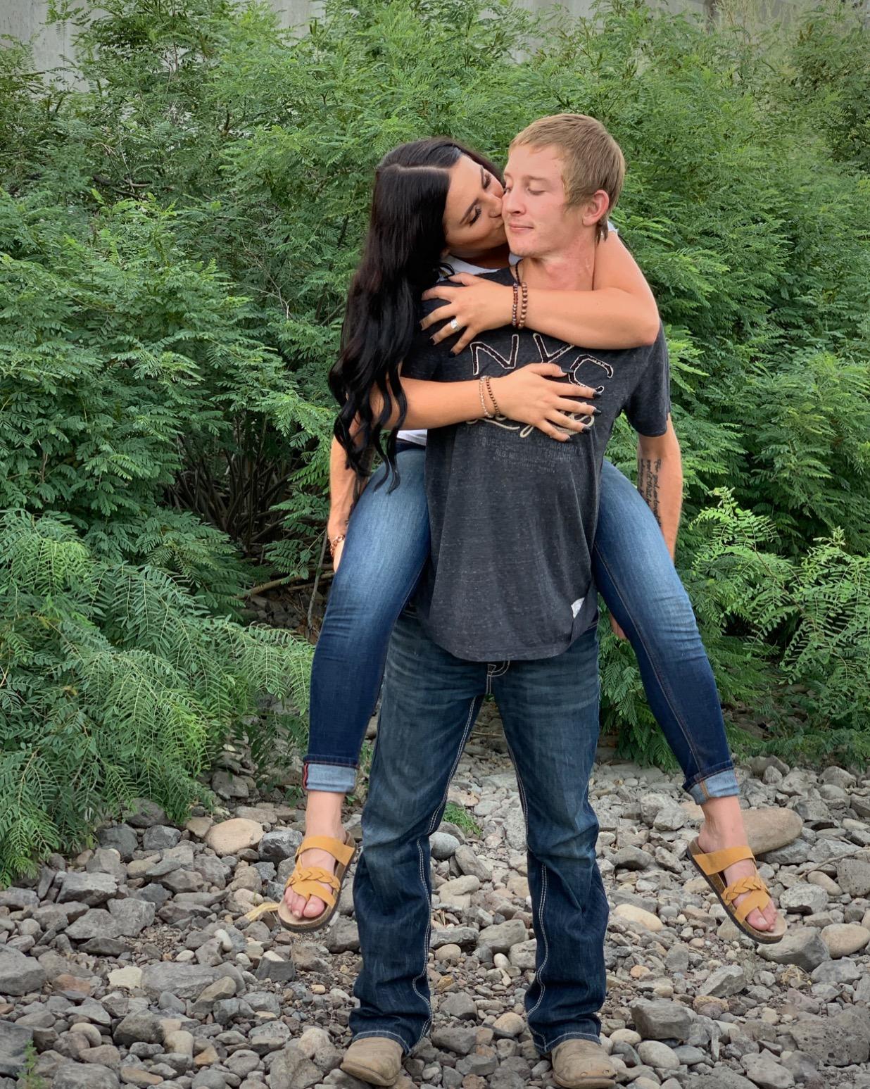 The Wedding Website of Tanner Geouge and Cheyanne Stewart