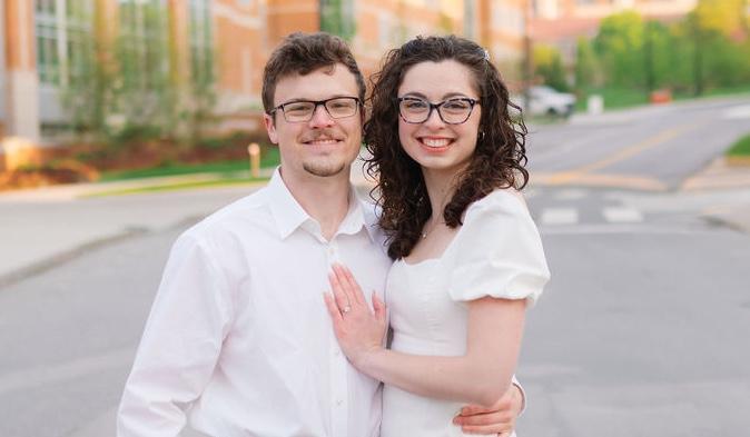 The Wedding Website of Meredith Harpel and John Hinton