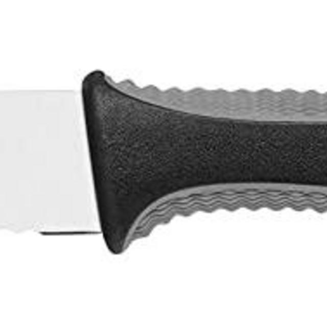 3½" scalloped parer