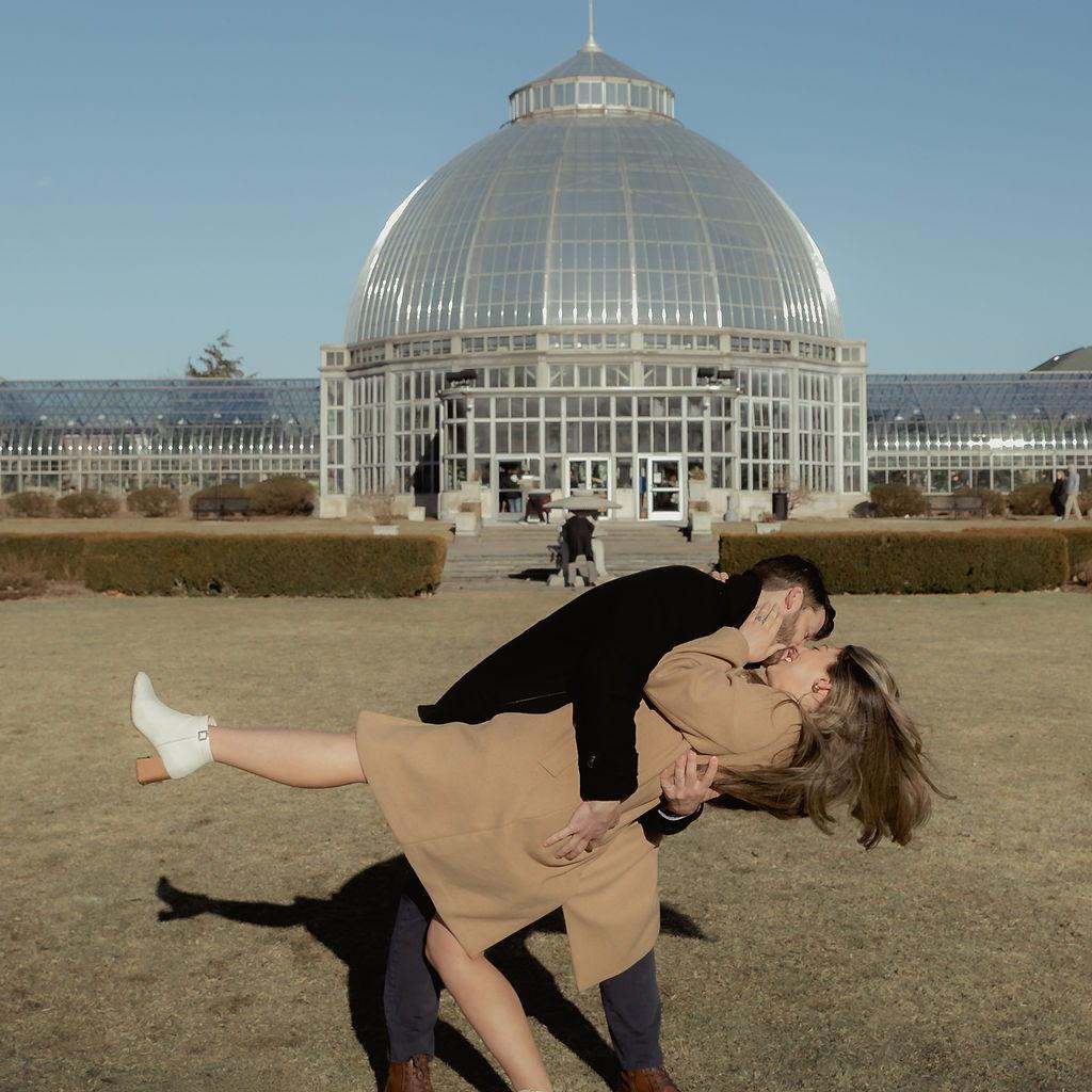 After a few pictures in front of the beautiful Conservatory, we met a group of friends and family for dinner to celebrate :)