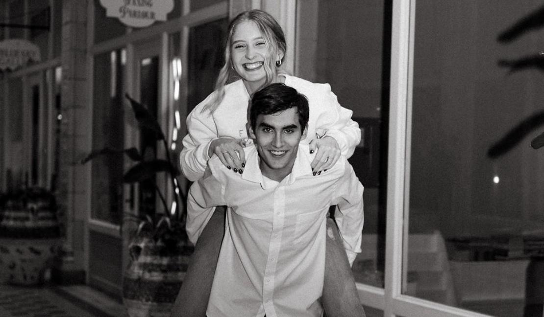 The Wedding Website of Sara Pullen and Denver Buell