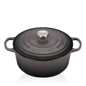 Le Creuset - 5.5-Quart Signature Round Dutch Oven