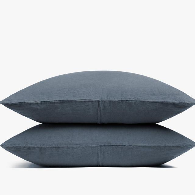 Linen Pillowcase Set in Dusk