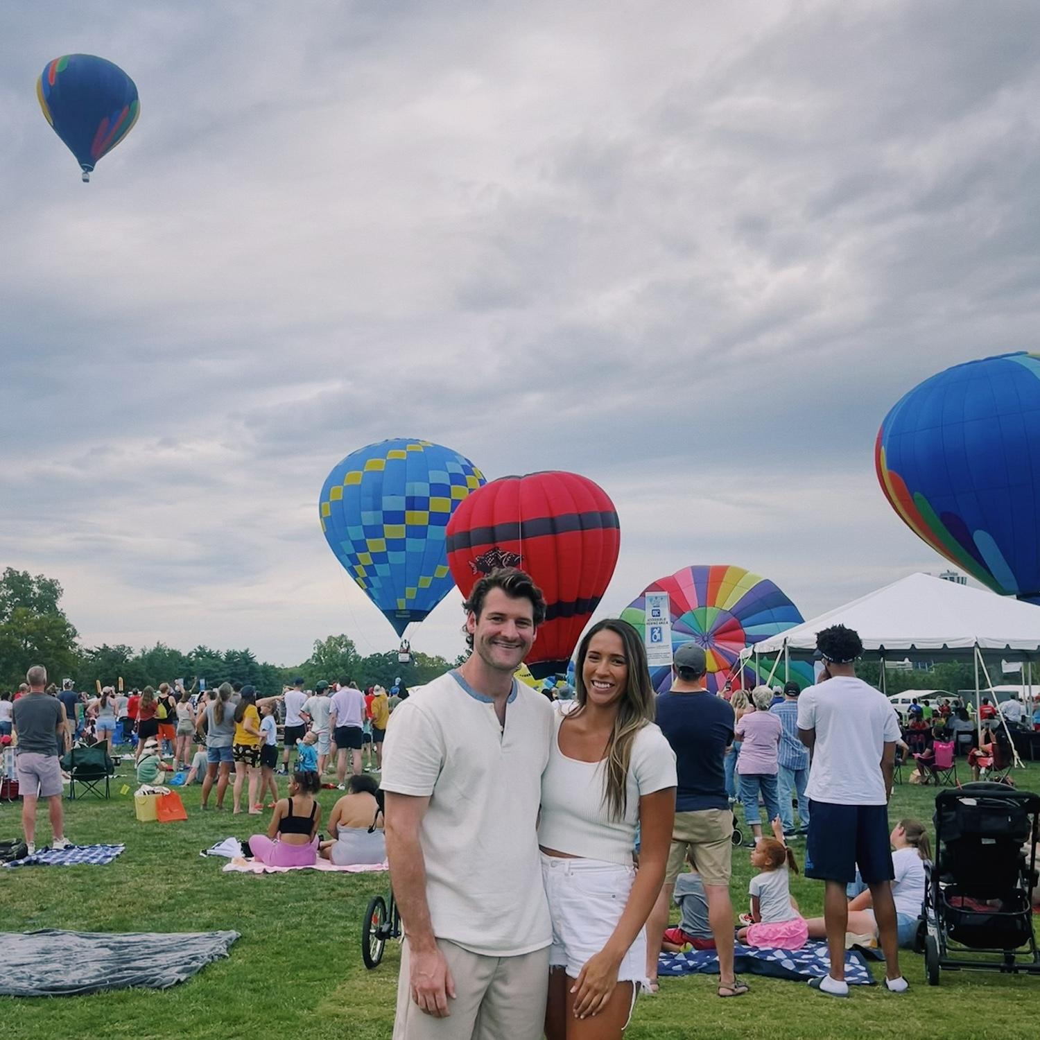 Hot-Air Balloon race!