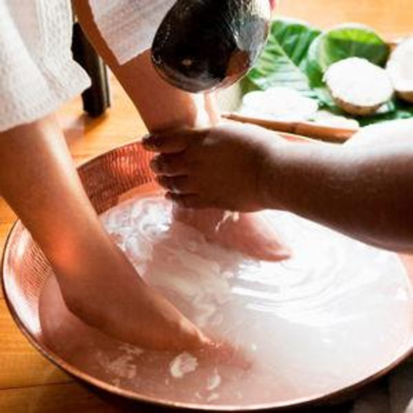 Pedicure For Two