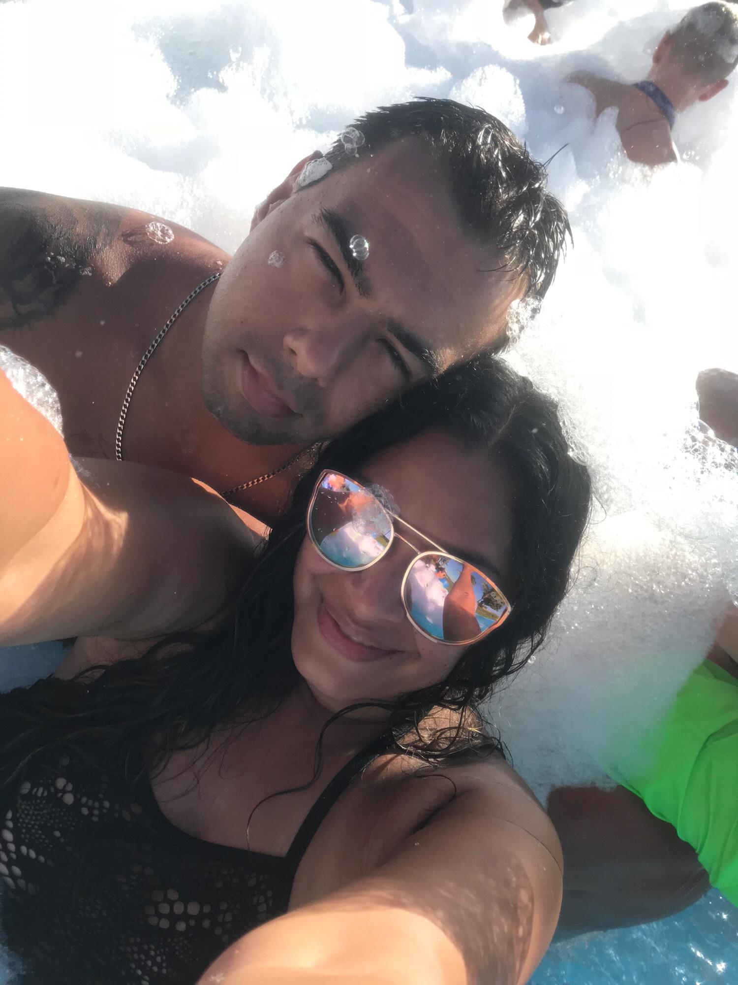 Foam party in Cancun! ESPUMA!