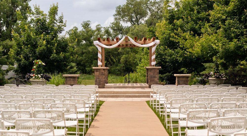 The Wedding Website of Kaley Siemsen and Alec Summers